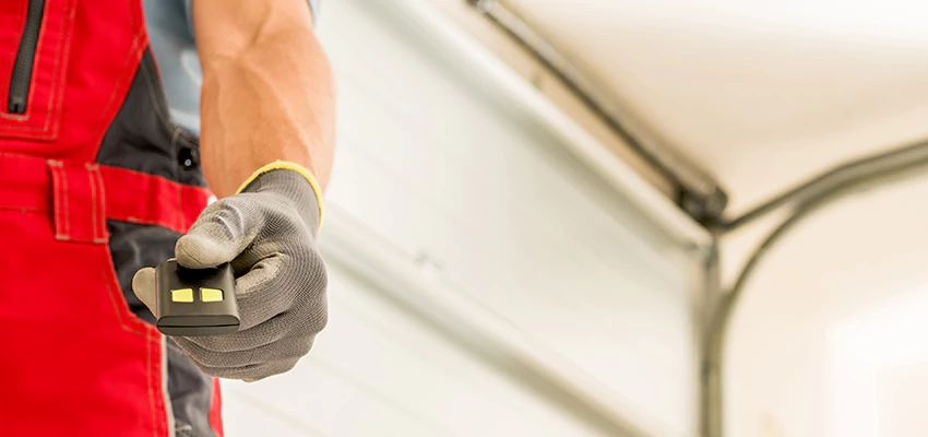 Residential Garage Door Security in Cherryland, California