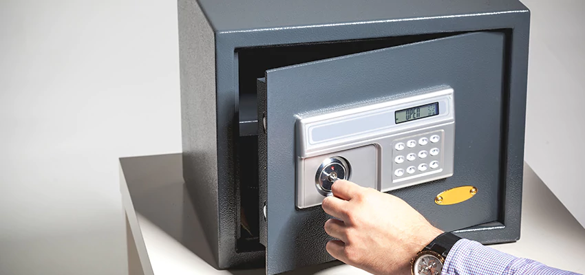 Jewelry Safe Unlocking Service in Cherryland, California